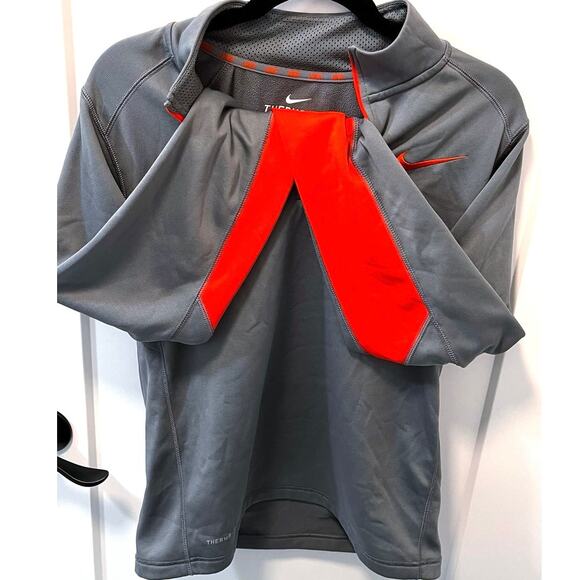 Nike ThermaFit 1/4 zip Pullover • Mens Small in Grey & Orange •Pre-Owned• - Picture 2 of 8